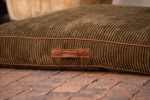 Wallace, Lottie and Me Dog Bed Green Corduroy - Image 3